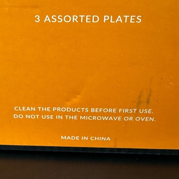 Ghoulish 2-6 Piece Party Set 100% Melamine Halloween Plates & Tumblers - Picture 7 of 9